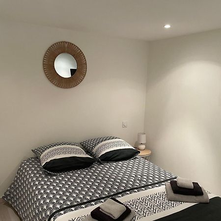 Appartamento Chez Tony Et Laurie Montbrun-des-Corbières Esterno foto